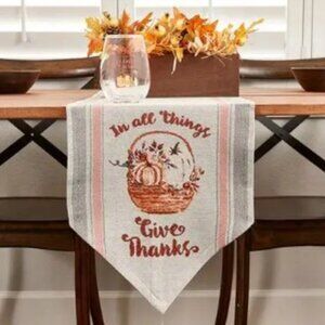 NWT, Heartfelt gray table runner "In All Things Give Thanks"